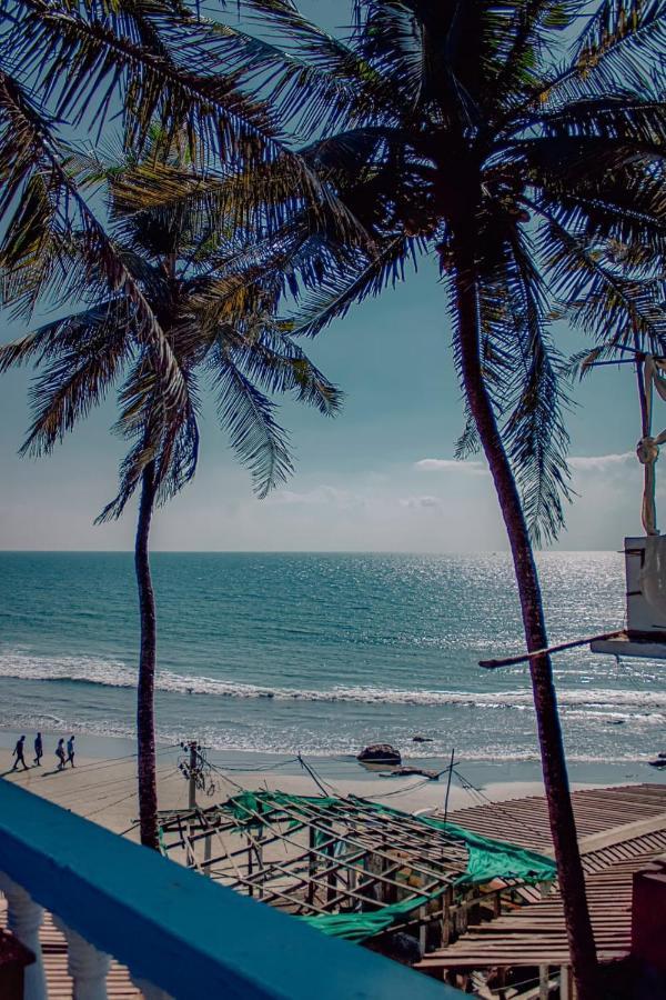 This Is It Beachfront - Rooms, Cafe & Events Arambol Eksteriør bilde
